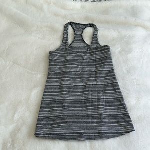 Lululemon racer back tank - size 6, excellent condition